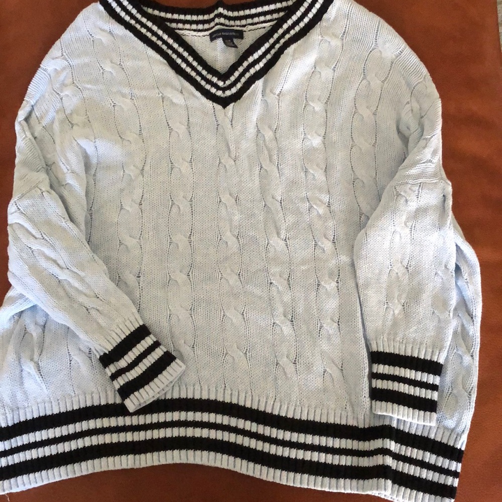 American Eagle sweater